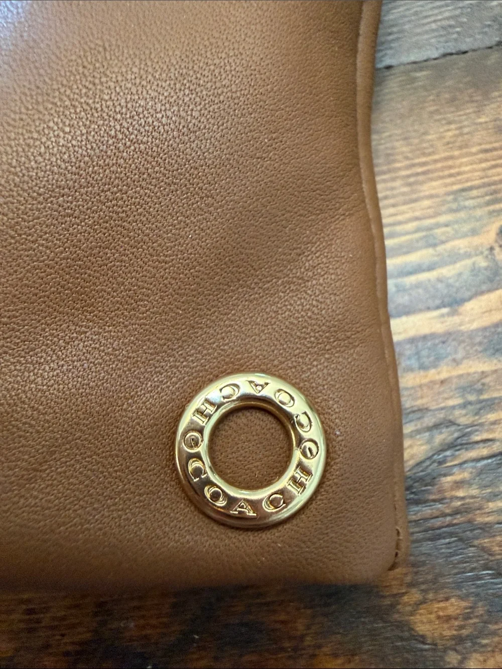 Size 8 Right COACH Replacement Horse And Carriage Plaque Leather Tech Glove NWOT